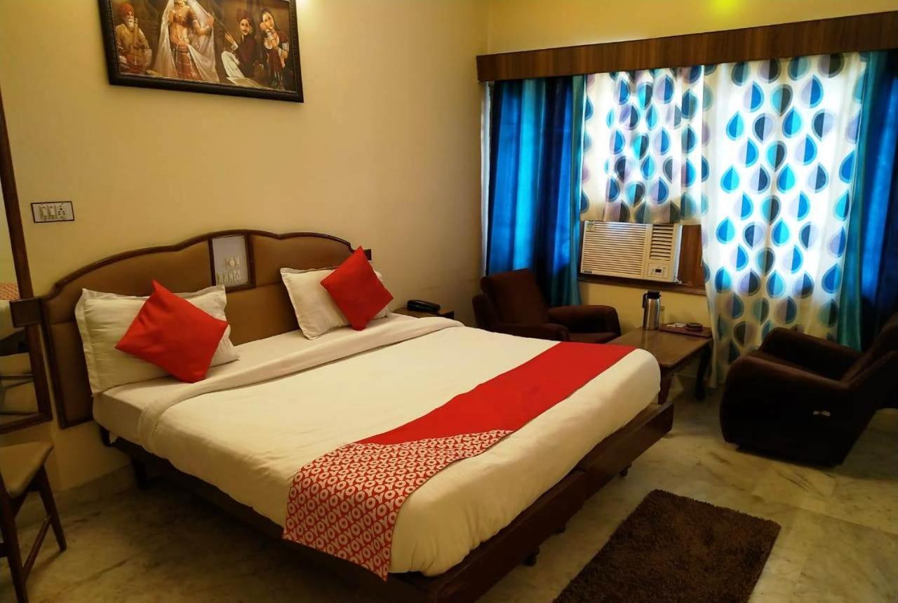 Hotel Vinayakam Udaipur Exteriör bild